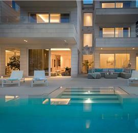 Luxury 6 Bedroom Brac Island Beach Front Villa With Heated Infinity Pool and lift near Sumartin sleeps 12